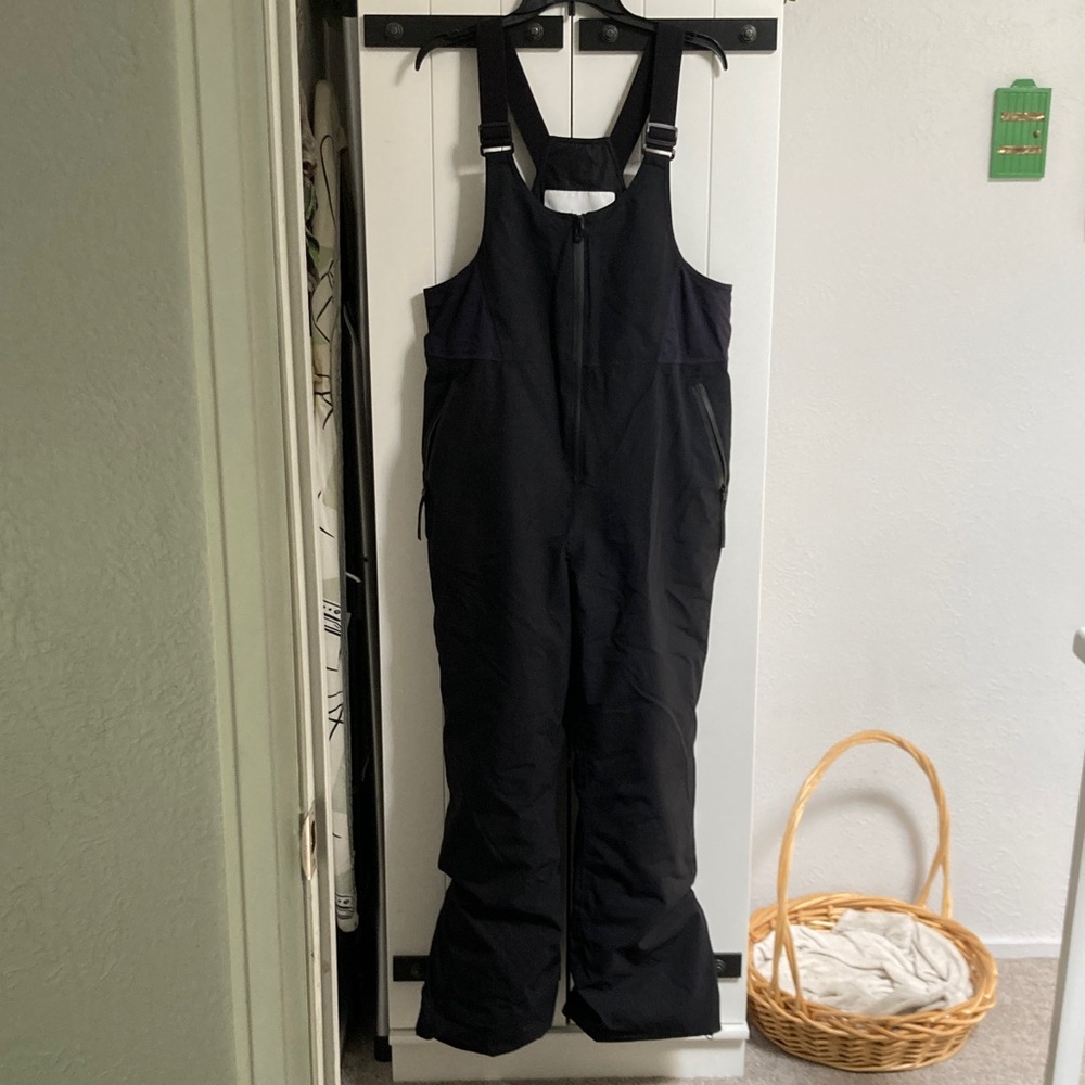 All In Motion women’s snow bibs/overalls L